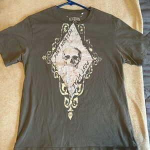 Guess Men’s Graphic Shirt Size M